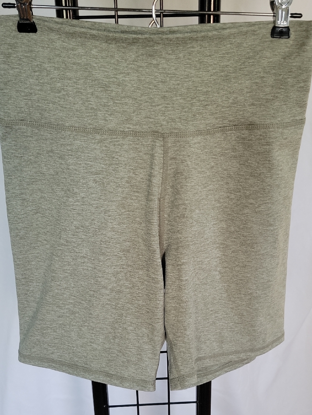 Zobha Top & Shorts Set  Large Green NWT - Picture 3 of 13